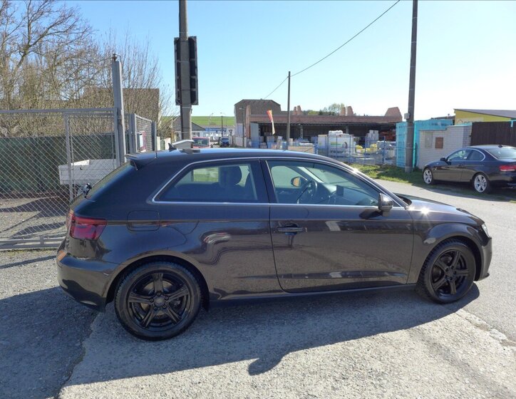 Audi A3 Hatchback 1,4 l 90 kw