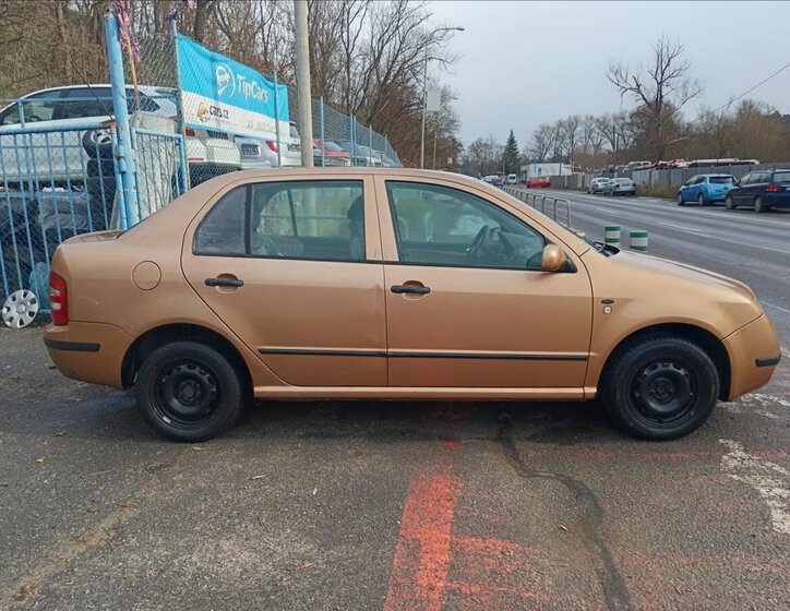 Škoda Fabia 13