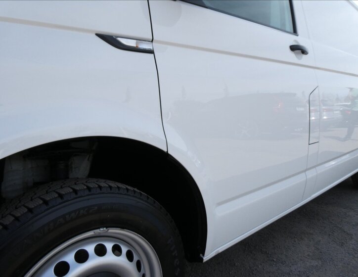 Volkswagen Transporter Skříň 2,0 l 75 kw