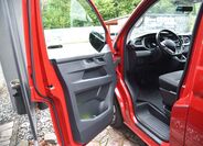 Volkswagen Multivan 11