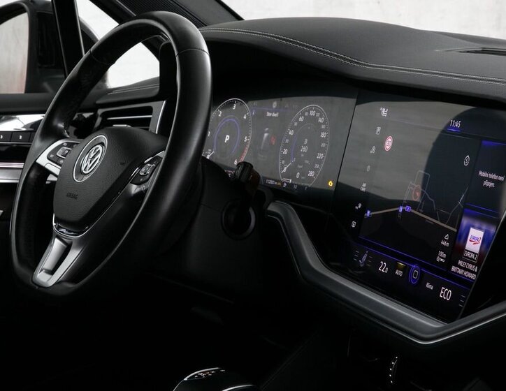 Volkswagen Touareg 14