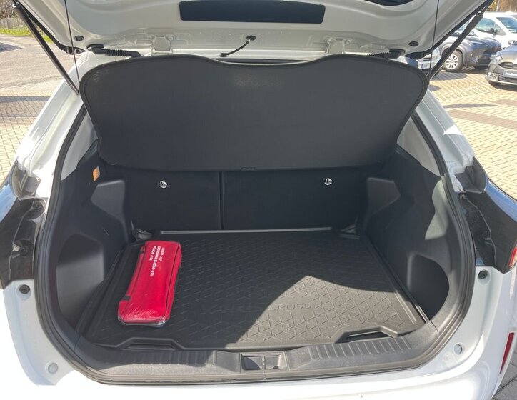 Toyota Yaris Cross SUV / Terénní 1,5 l 68 kw