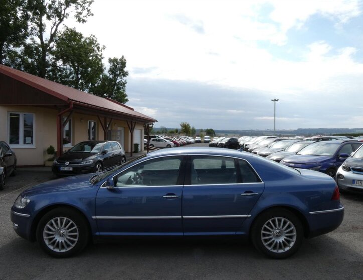 Volkswagen Phaeton Sedan / Limuzína 3,0 l 171 kw