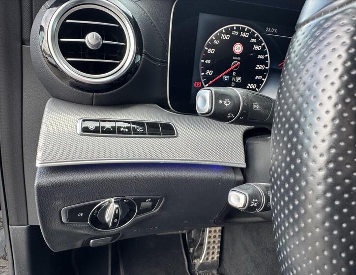 Mercedes-Benz Třídy E 7