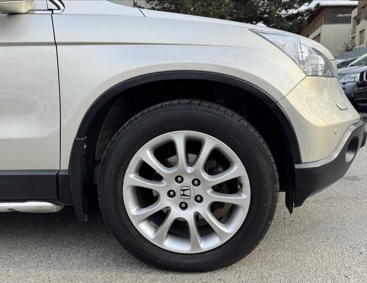 Honda CR-V SUV / Terénní 2,0 l 110 kw