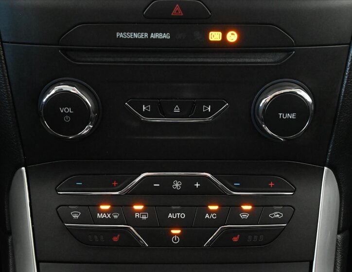 Ford S-MAX MPV 2,0 l 110 kw