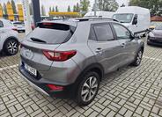 KIA Stonic 6