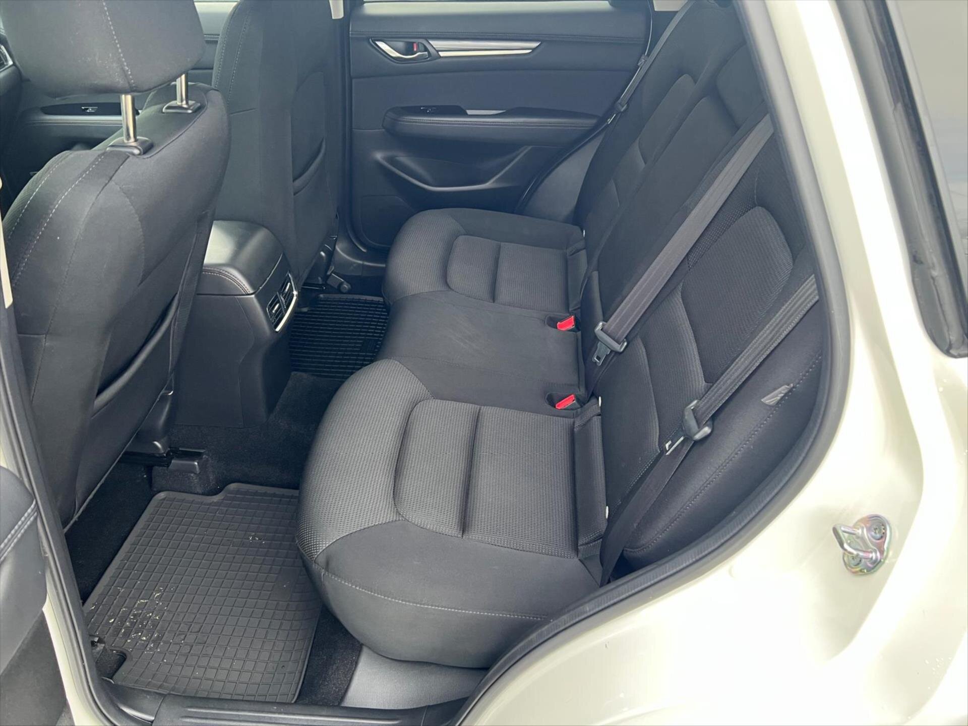 Mazda CX-5 Kombi 2,0 l 121 kw