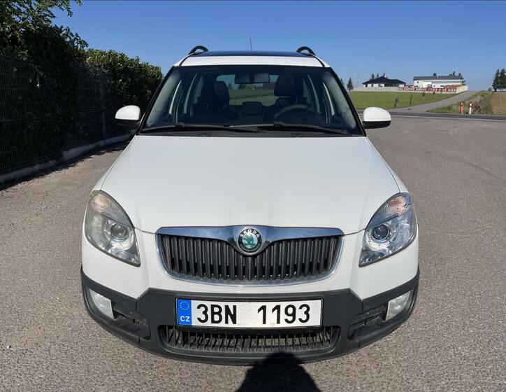 Škoda Roomster 2