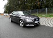 Audi A3 8