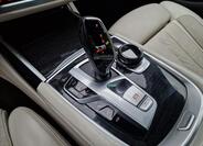 BMW Řada 7 33