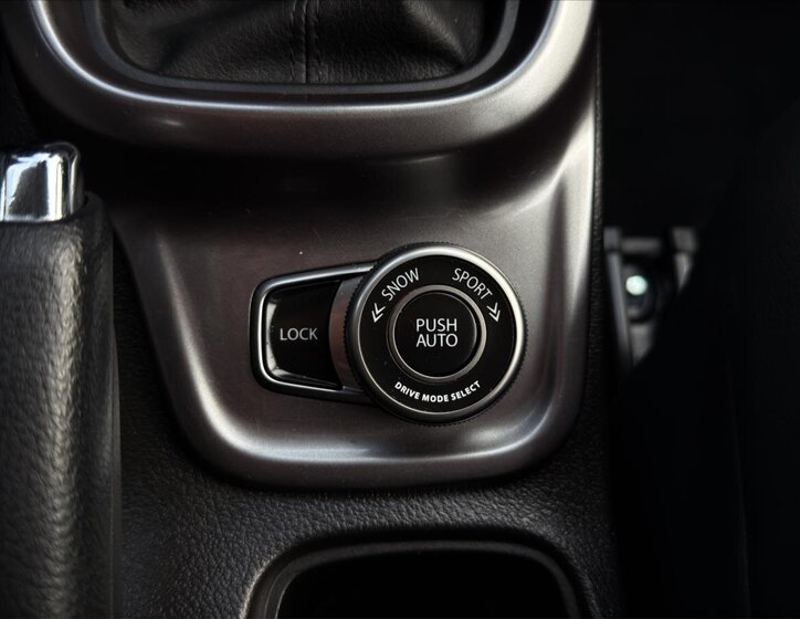 Suzuki Vitara SUV 1,4 l 103 kw