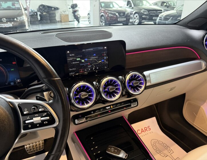 Mercedes-Benz GLB SUV / Terénní 2,0 l 110 kw