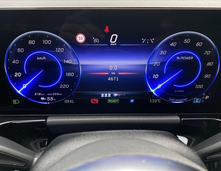 Mercedes-Benz EQA SUV / Terénní 0,0 140 kw