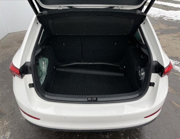 Škoda Scala Hatchback 999,0 81 kw