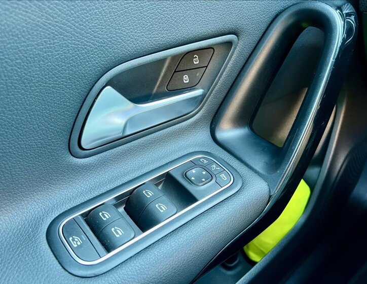 Mercedes-Benz CLA Kombi 1,5 l 85 kw