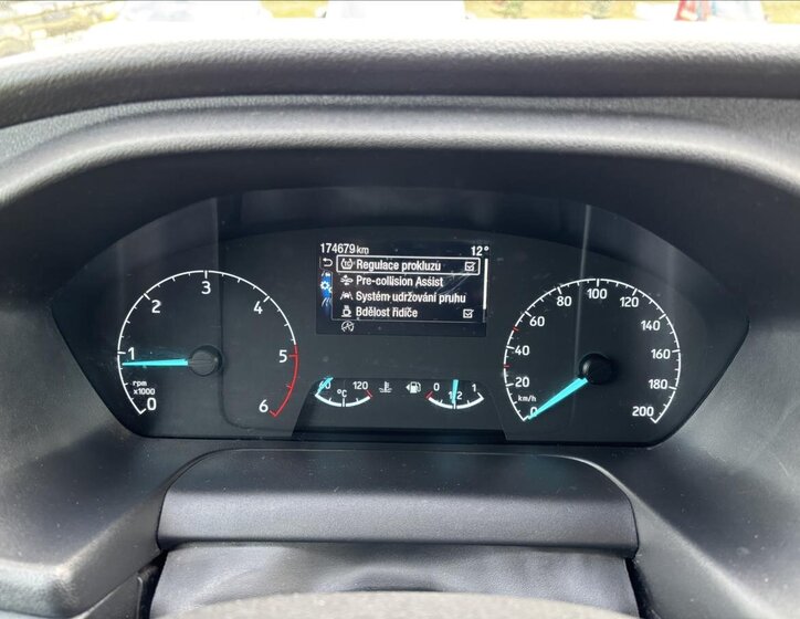 Ford Transit Skříň 2,0 l 77 kw