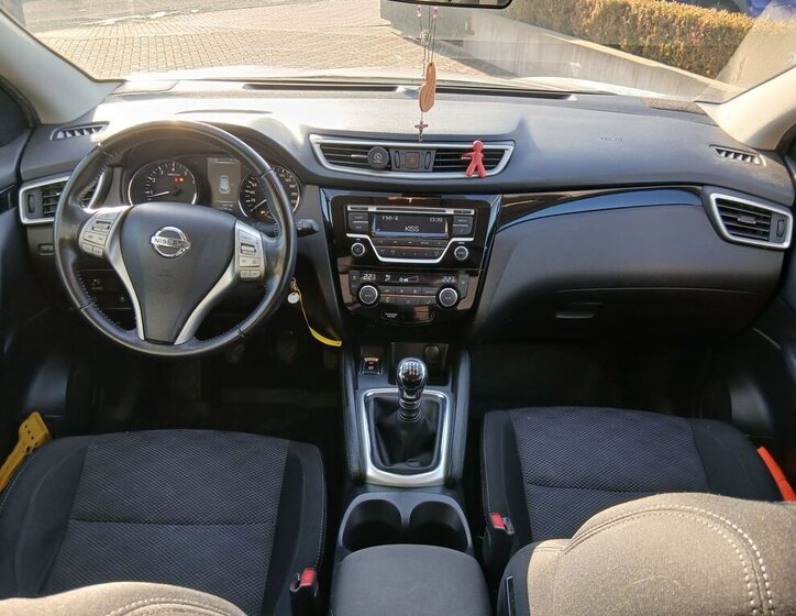 Nissan Qashqai SUV 1,6 l 120 kw