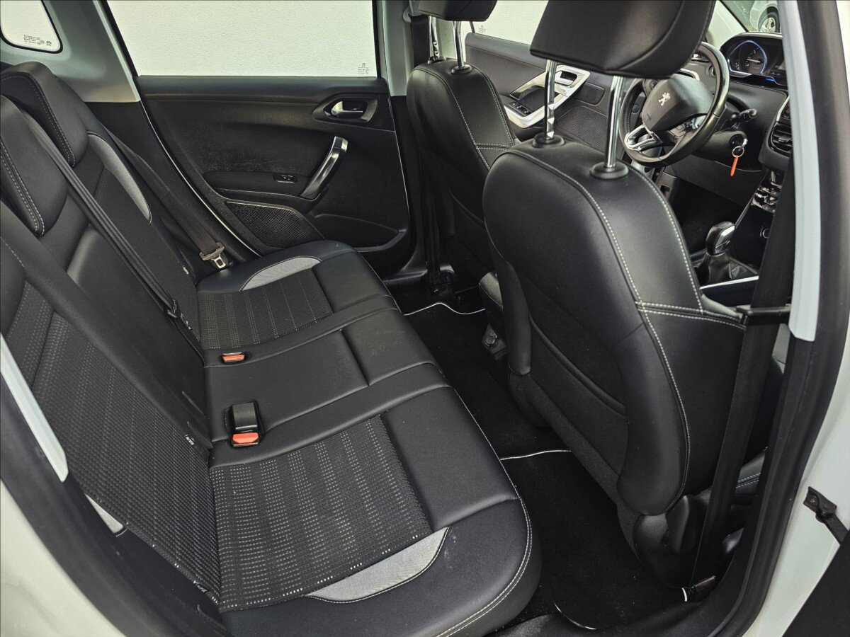 Peugeot 2008 Kombi 1,6 l 88 kw