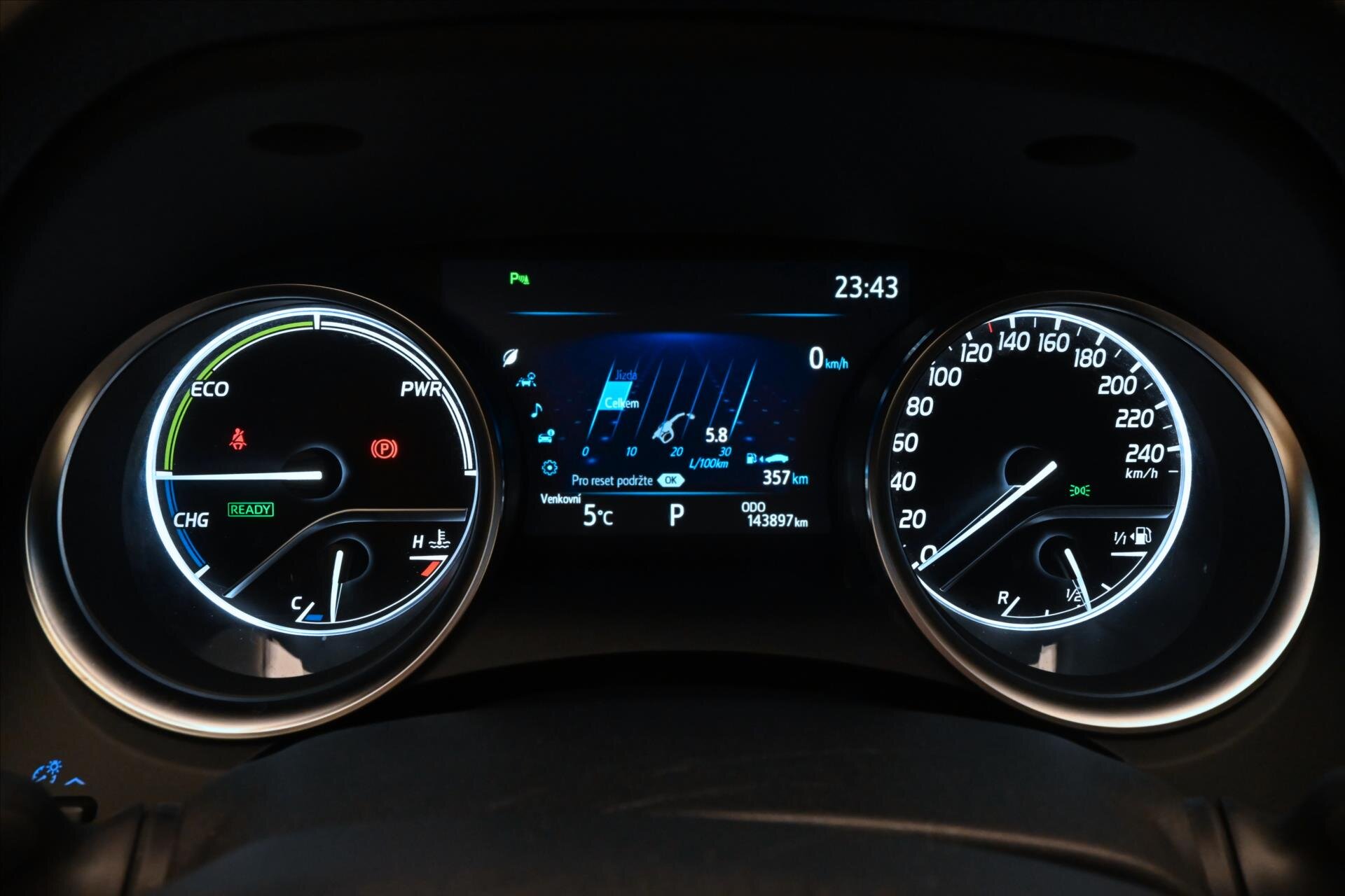 Toyota Camry Sedan / Limuzína 2,5 l 160 kw