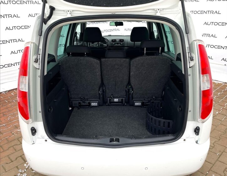 Škoda Roomster 9