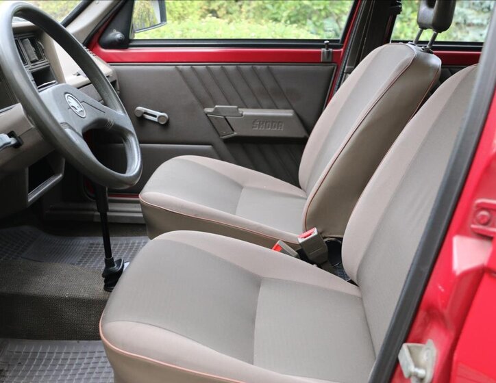 Škoda Favorit Hatchback 1,3 l 46 kw