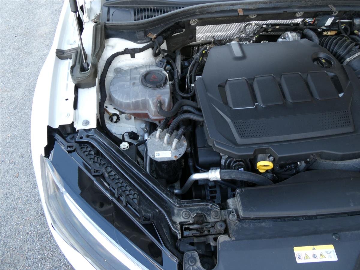 Škoda Superb Liftback 2,0 l 147 kw