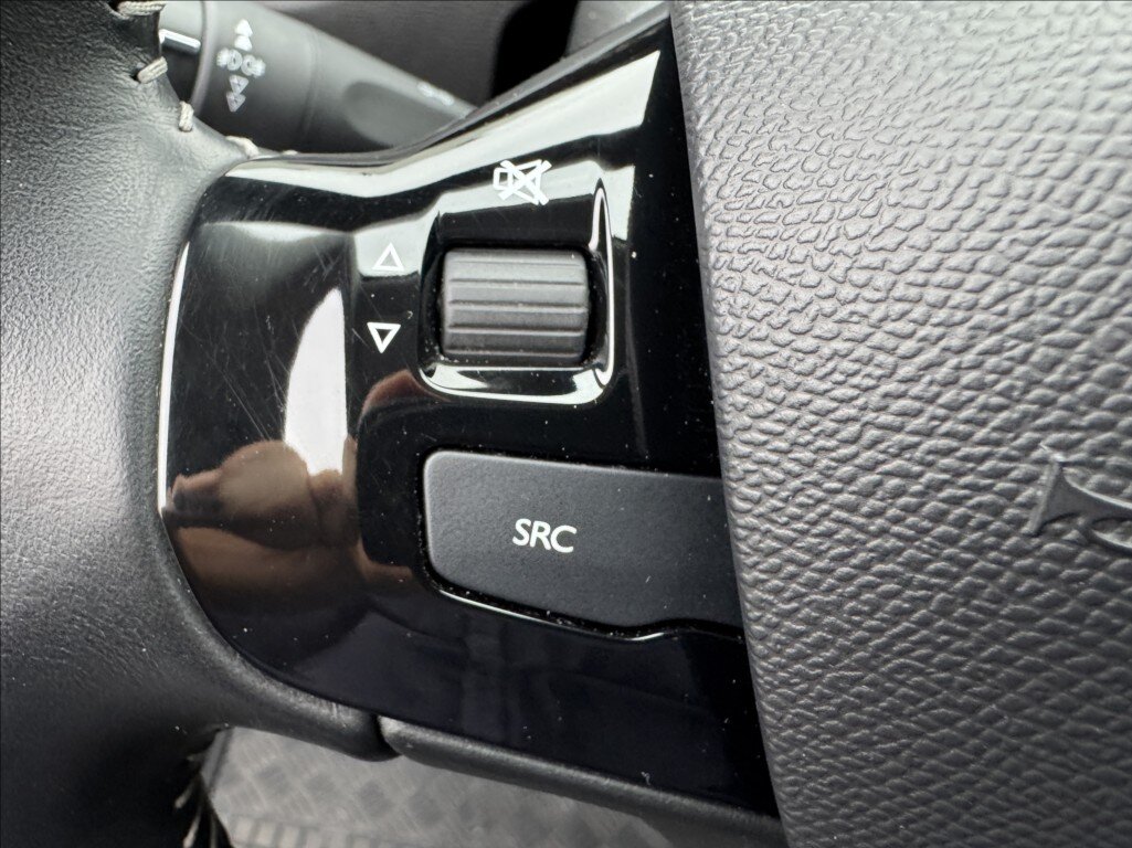 Peugeot 308 Kombi 1,5 l 96 kw