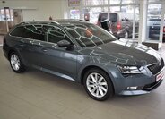 Škoda Superb 3