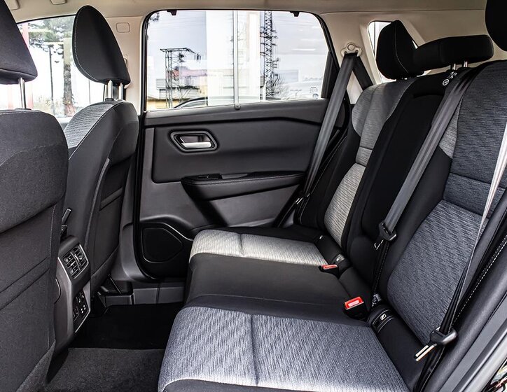 Nissan X-Trail SUV 1,5 l 120 kw