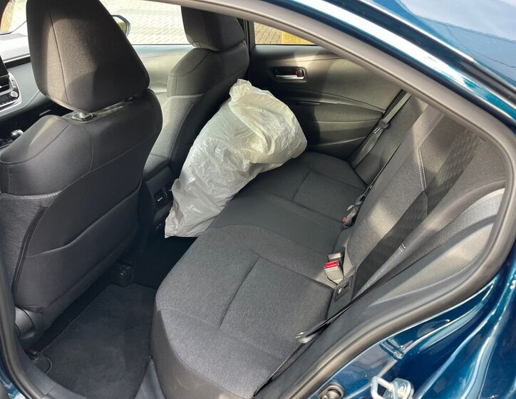 Toyota Corolla Sedan 1,5 l 92 kw