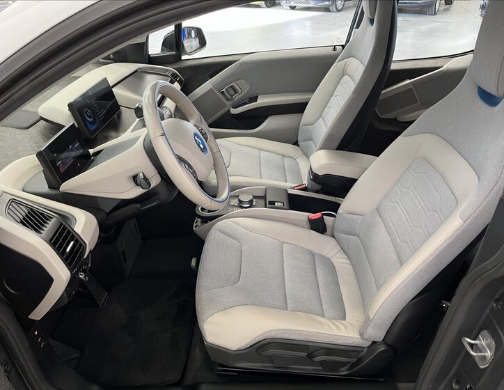 BMW i3 Hatchback 647,0 125 kw