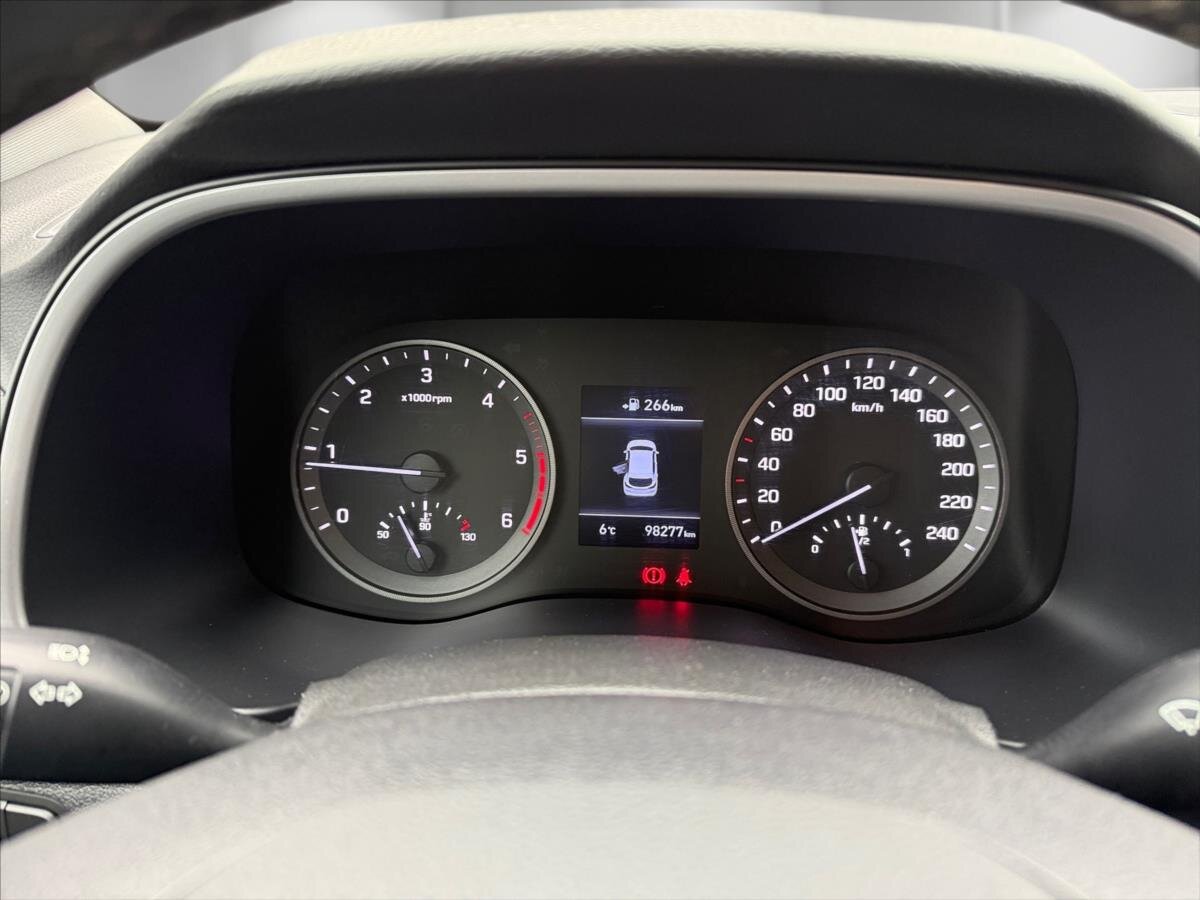 Hyundai Tucson SUV 1,6 l 100 kw