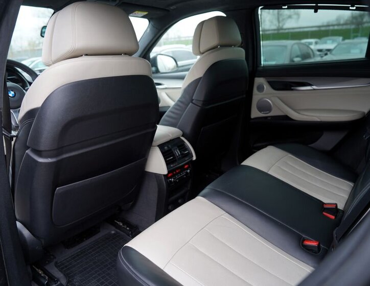 BMW X6 SUV / Terénní 3,0 l 280 kw