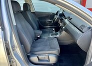 Volkswagen Passat Sedan 2,0 l 110 kw