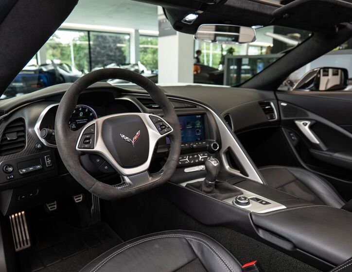 Chevrolet Corvette 5