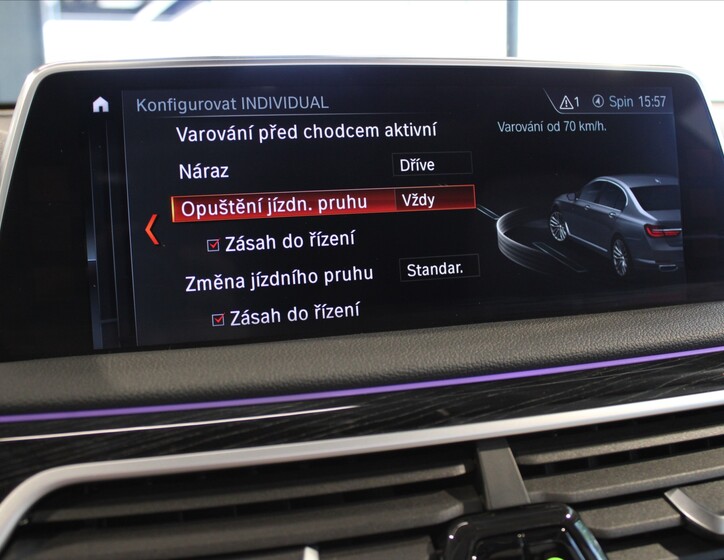 BMW Řada 7 18