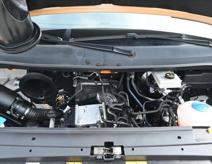 Volkswagen Crafter Skříň 2,0 l 103 kw