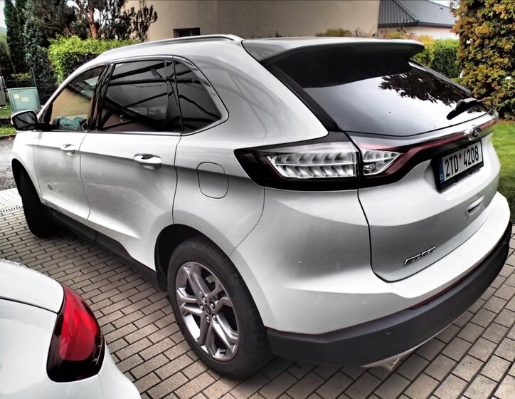 Ford Edge Kombi 2,0 l 154 kw