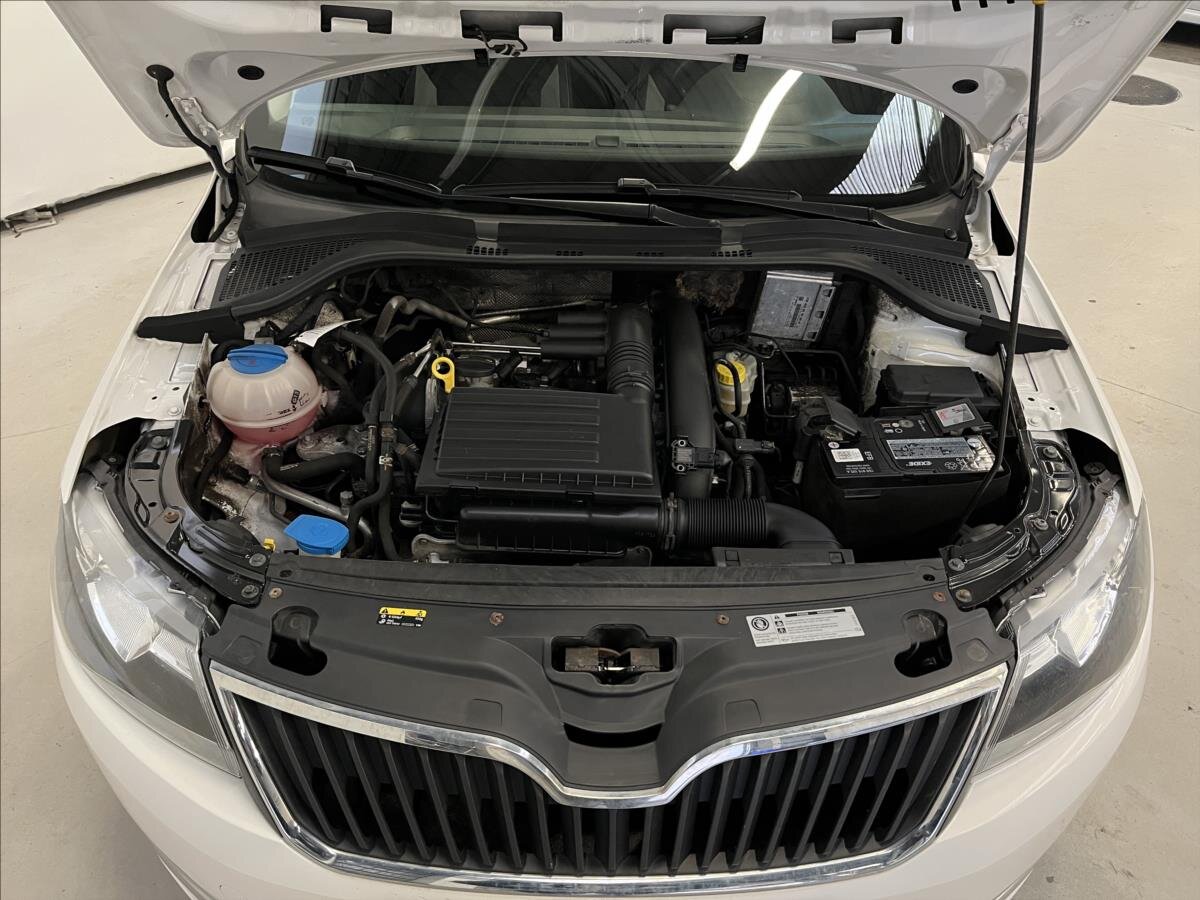 Škoda Rapid Liftback 1,2 l 66 kw