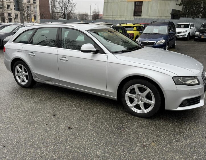 Audi A4 Kombi 2,0 l 125 kw