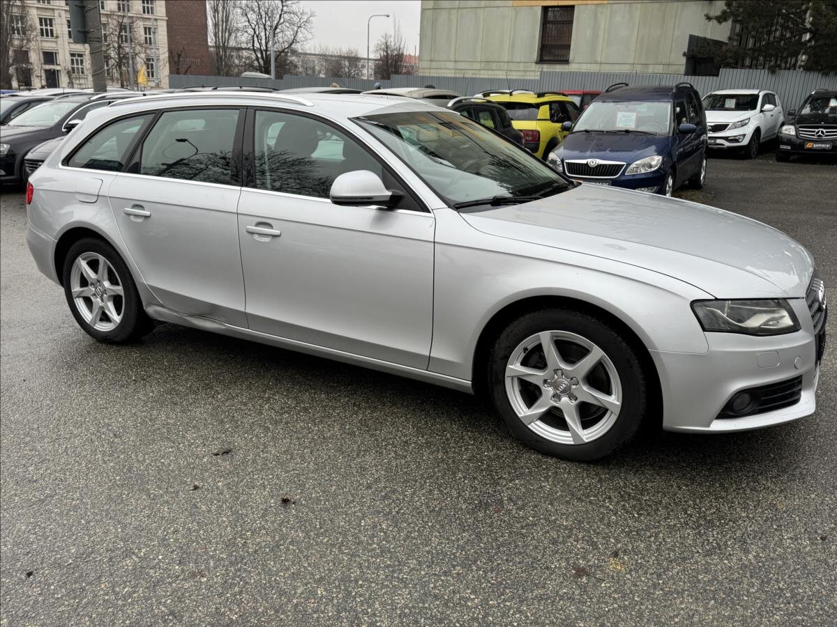 Audi A4 Kombi 2,0 l 125 kw