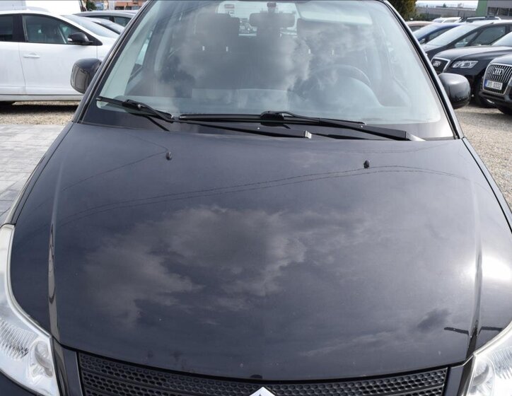 Suzuki SX4 Hatchback 1,6 l 79 kw