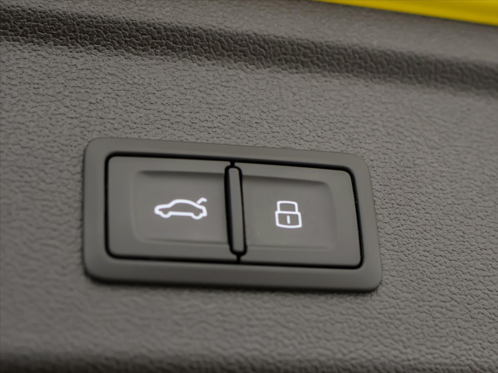 Audi S3 Hatchback 2,0 l 228 kw