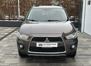 Mitsubishi Outlander SUV 2,3 l 130 kw