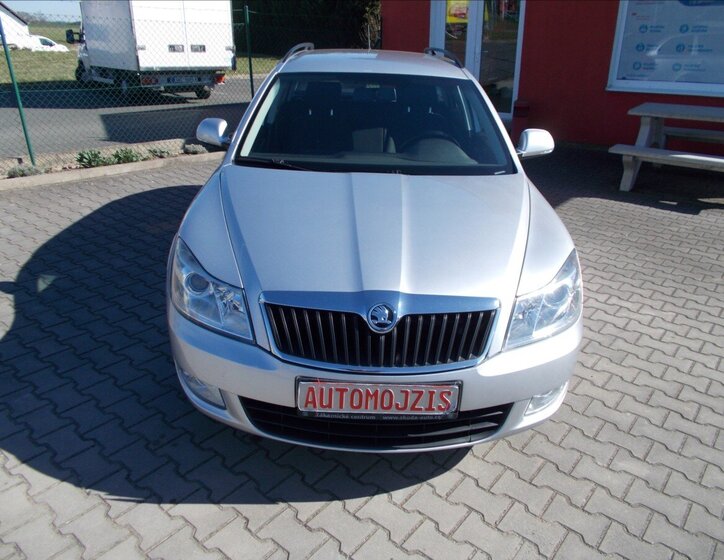 Škoda Octavia Kombi 1,6 l 77 kw