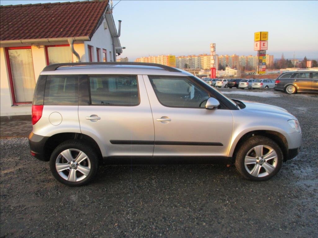 Škoda Yeti SUV / Terénní 1,2 l 77 kw