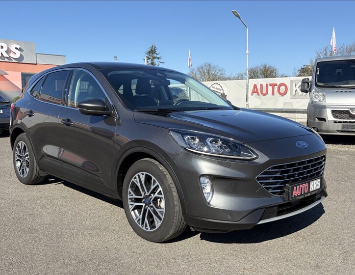 Ford Kuga SUV / Terénní 2,5 l 165 kw