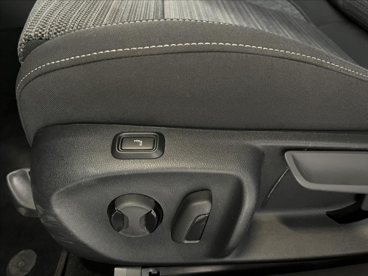 Škoda Superb Kombi 2,0 l 110 kw