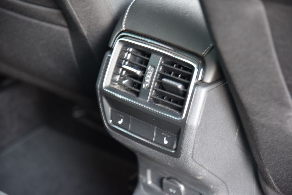 Škoda Karoq SUV / Terénní 2,0 l 85 kw